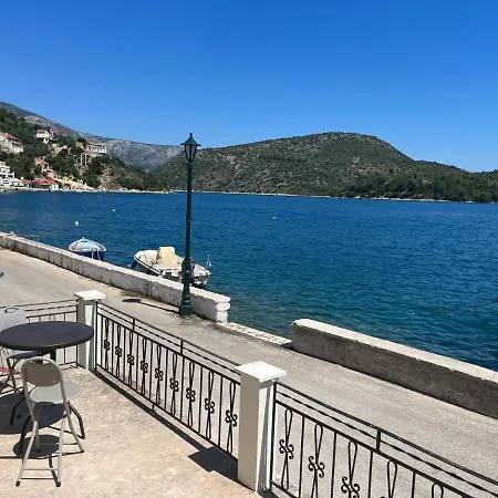Modern On The Sea Vakantiehuis Vathy (Ithaca)