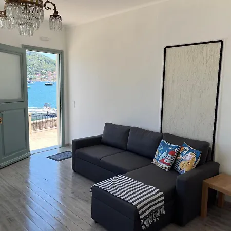 Vakantiehuis Modern On The Sea *